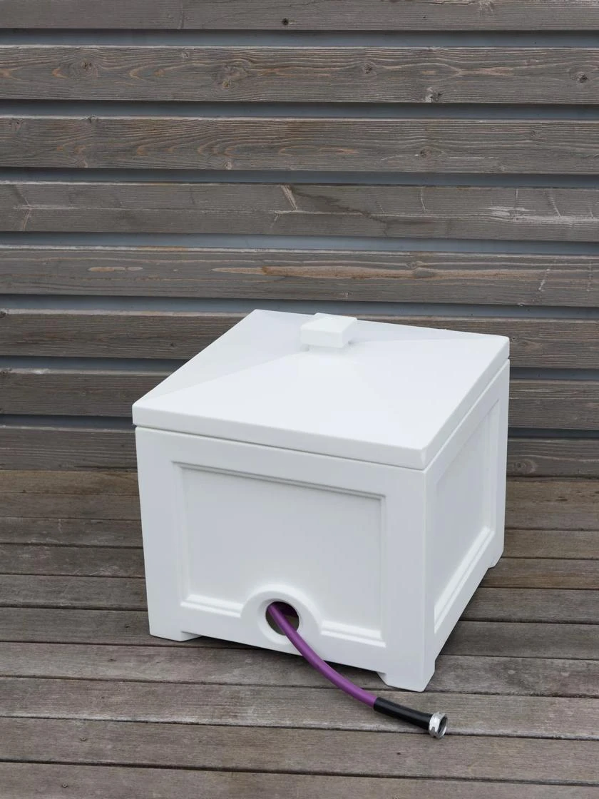 Fairfield Garden Hose Storage Bin - Image 2