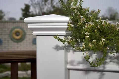 Cambridge Elevated Planter - Image 2