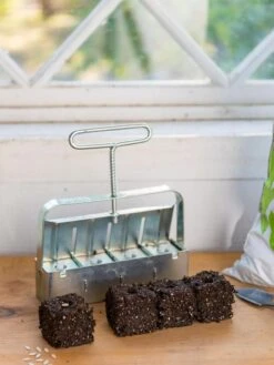 Soil Blocker, 4 Cell