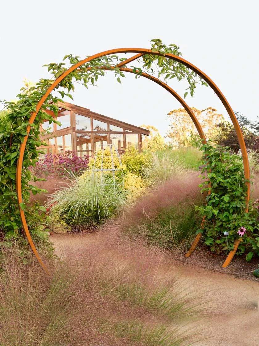 Gracie Modern Arbor, Large - Image 5