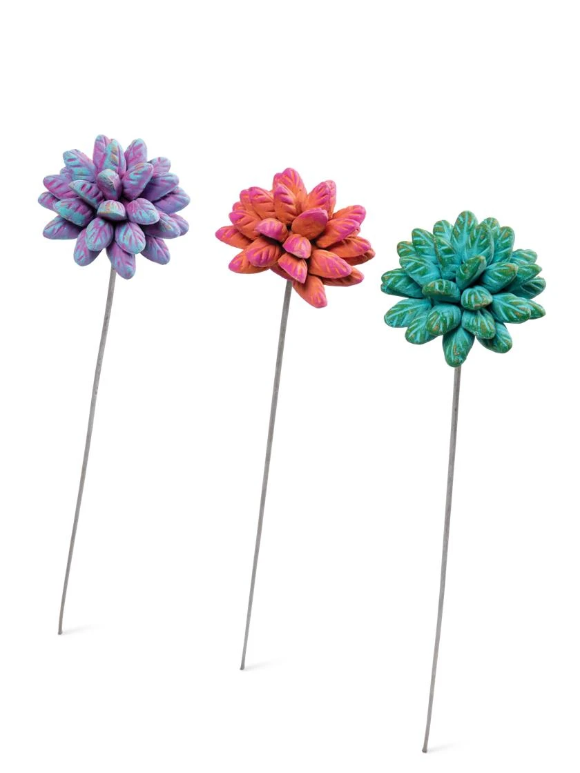 Dahlia Flower Garden Stakes Set - Image 3